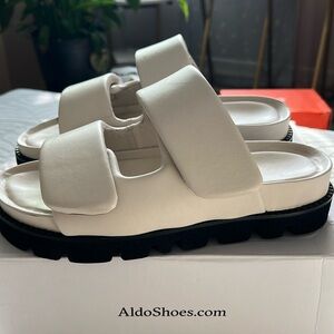 ALDO “LILO” Chunky Slides